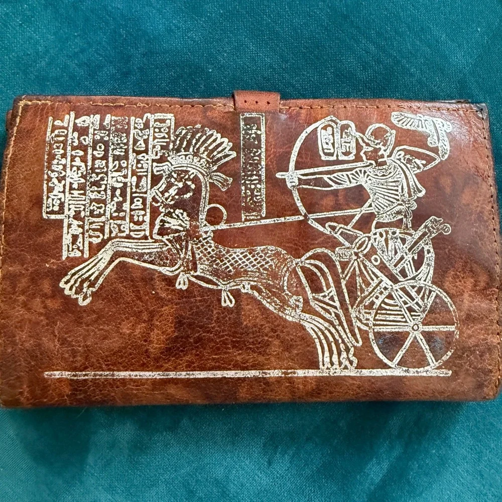 Vintage Hand Tooled Leather Egyptian Pharaoh King Tut Wallet Brown Kiss‎ Lock